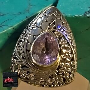 AMETHYST, PEBBLED MOTIF STERLING RING.  SIZE 5 ONLY -LEFT 🌟DETAILS BELOW!👇